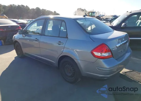 2010 Nissan Versa 1.8S z USA, uszkodzony, nr VIN 3N1BC1AP9AL427525